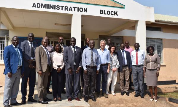 Missione in Uganda, il DMSC con il professor Roberto Santoro e la sua équipe esegue 57 interventi chirurgici alla tiroide.