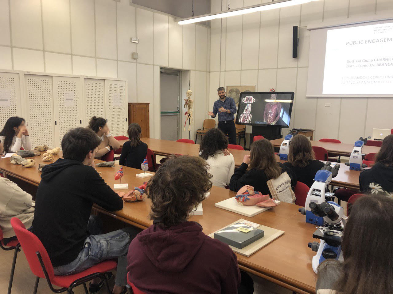 Studenti incontro anatomia